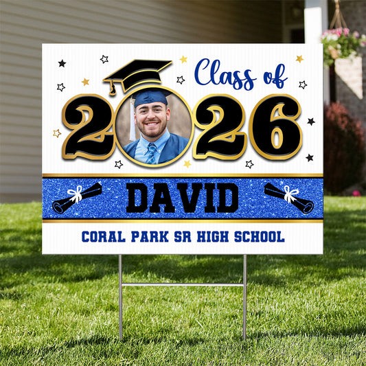 Class Of 2026 Lawn Sign, Graduation Gift - Personalized Graduation Yarn Sign With Stake