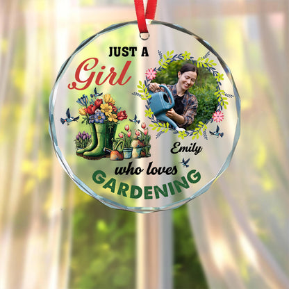 I'm a Plantaholic personalized glass ornament featuring a lush plant design.
