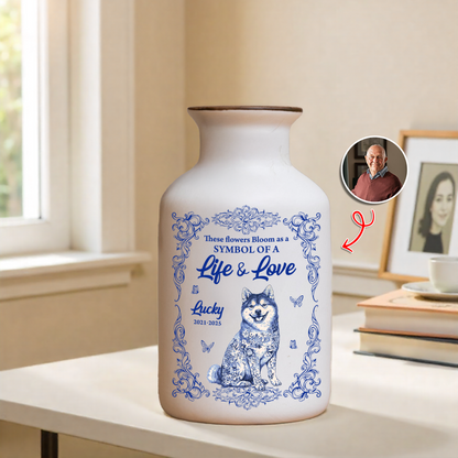 Personalized ceramic flower vase with dog design. Elegant, minimalist white vase for life and love.