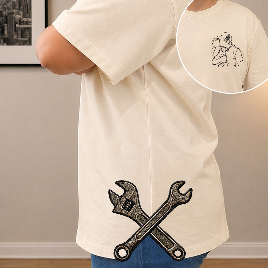 Cette maman appartient à - T-shirt unisexe personnalisé 