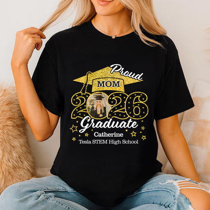 Cette maman appartient à - T-shirt unisexe personnalisé 