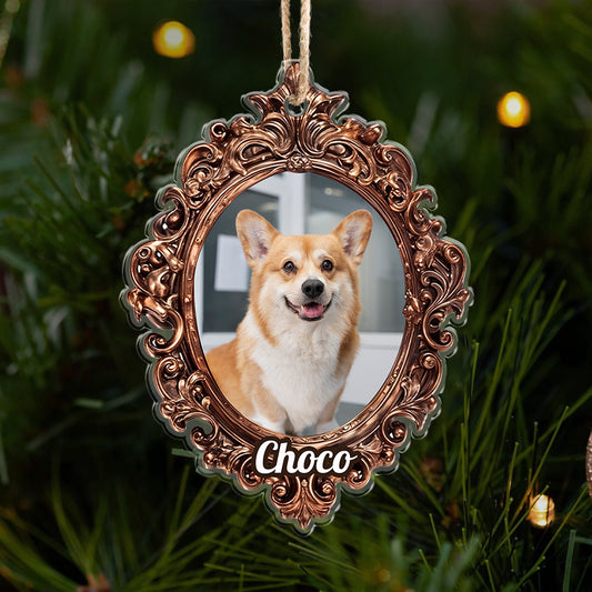 Personalized Royal Pet Ornament: Adorable custom acrylic ornament featuring a pet wearing a regal crown.